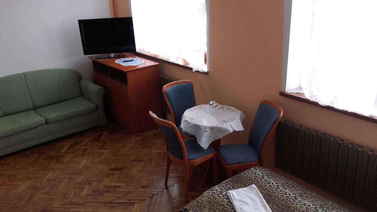 Ukazika Otel Orawka Dış mekan fotoğraf